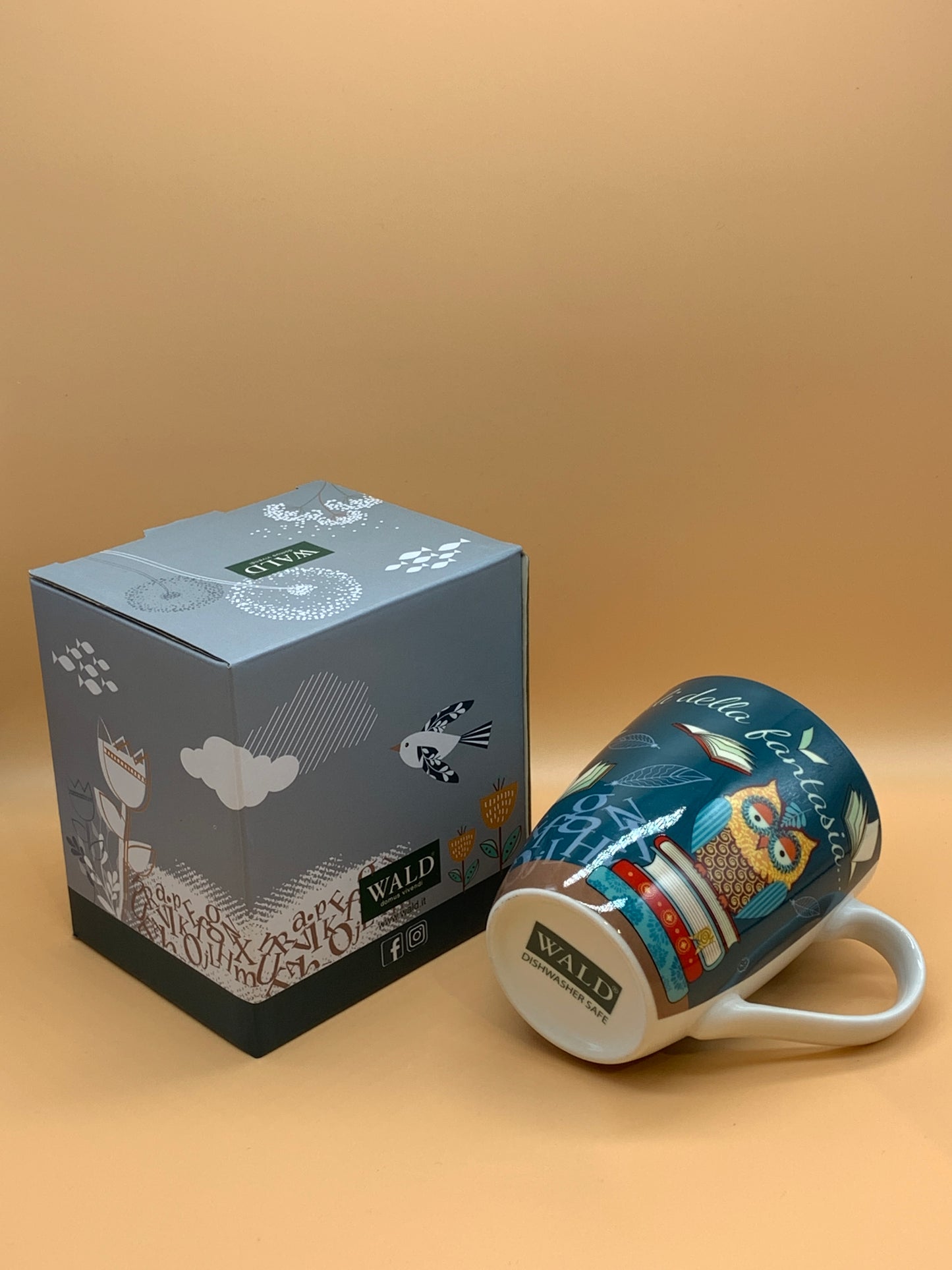 Tazza WALD in porcellana con gufo e libri col .blu