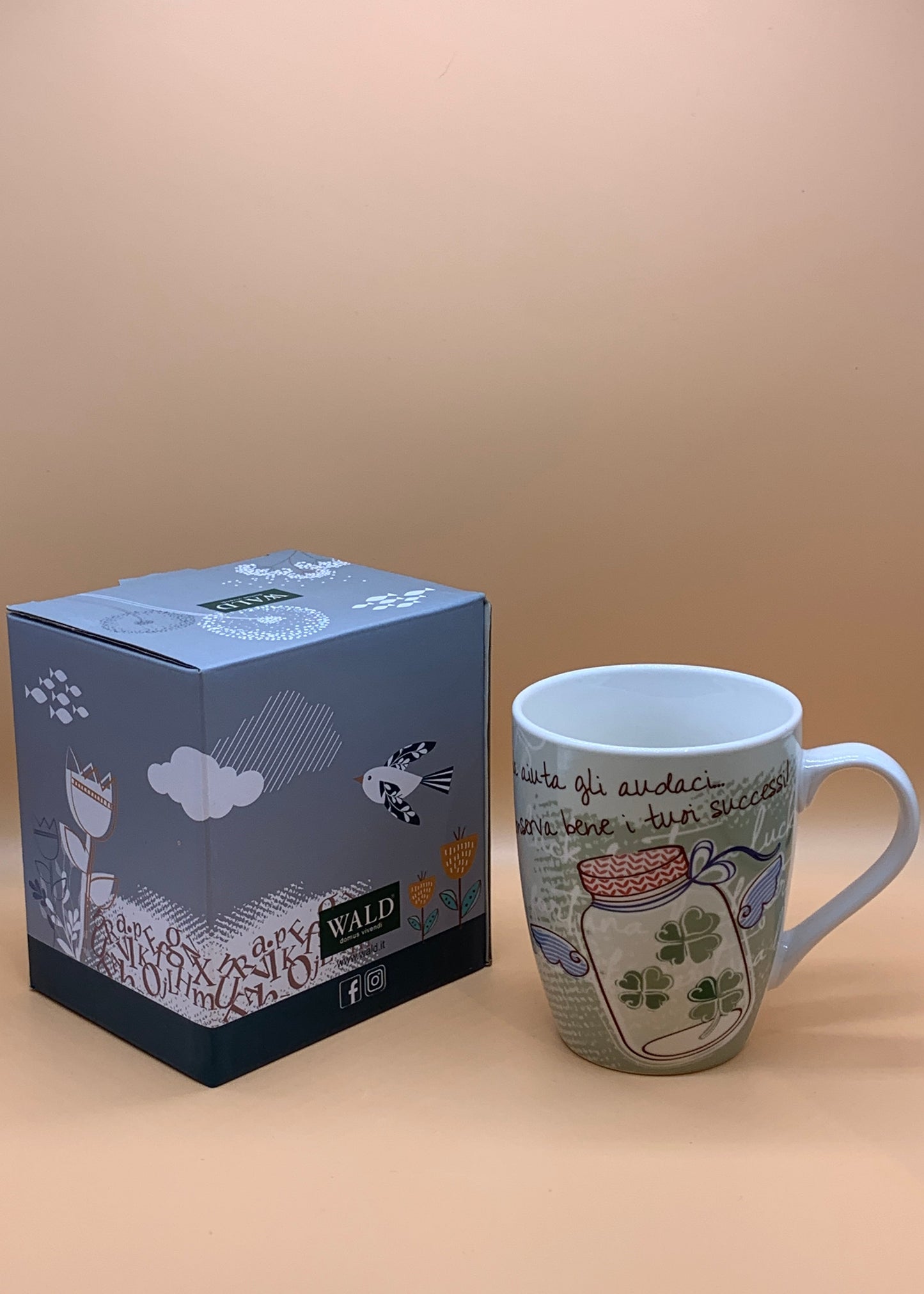 Tazza WALD in porcellana decoro quadrifoglio col. Bianco