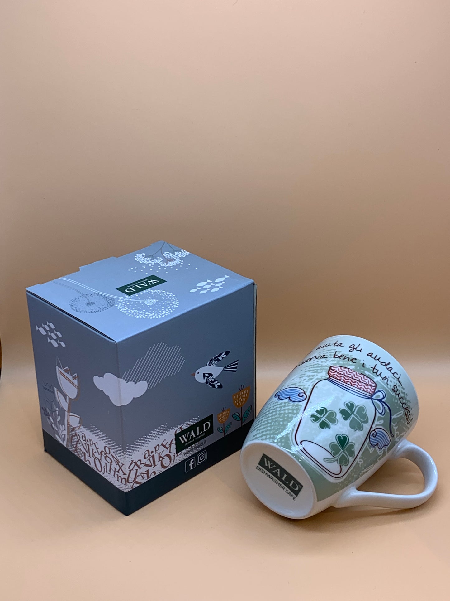 Tazza WALD in porcellana decoro quadrifoglio col. Bianco