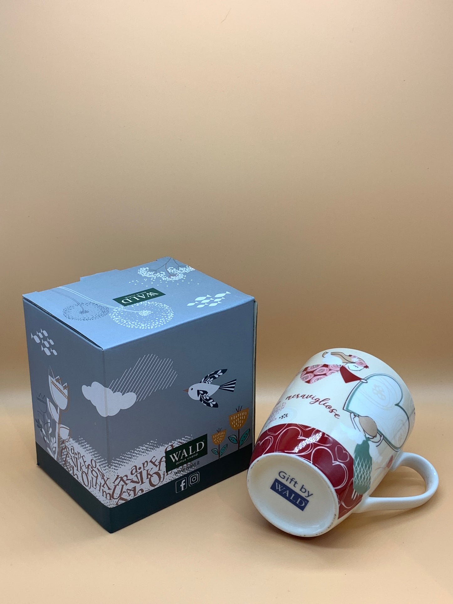 Tazza WALD in porcellana decoro Cuore col. Beige